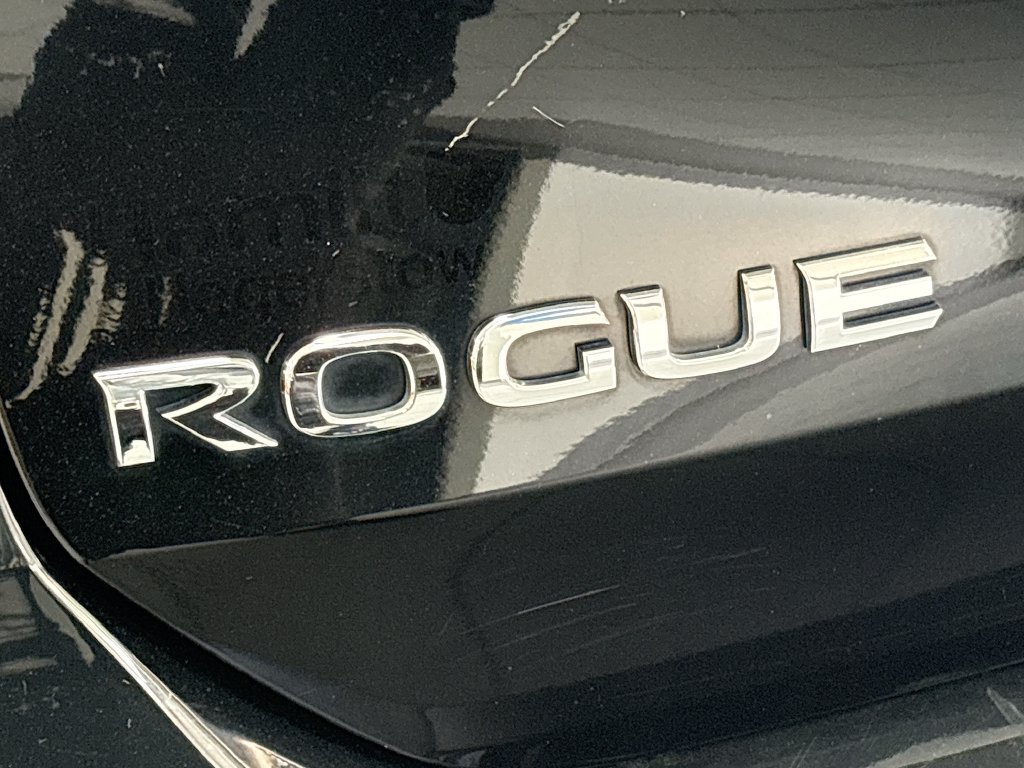 Used 2020 Nissan Rogue S w/ Special Edition Package AWD/4WD image 10