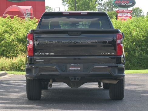 Used 2025 Chevrolet Silverado 1500 Custom AWD/4WD image 29