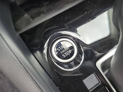 New 2025 Nissan Versa SV w/ Trunk Package image 8