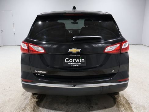 Used 2020 Chevrolet Equinox LT image 3