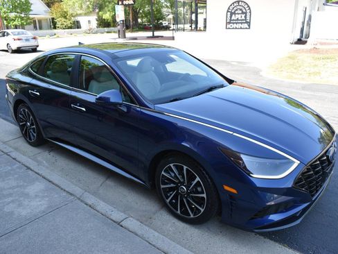 Used 2021 Hyundai Sonata Limited image 39