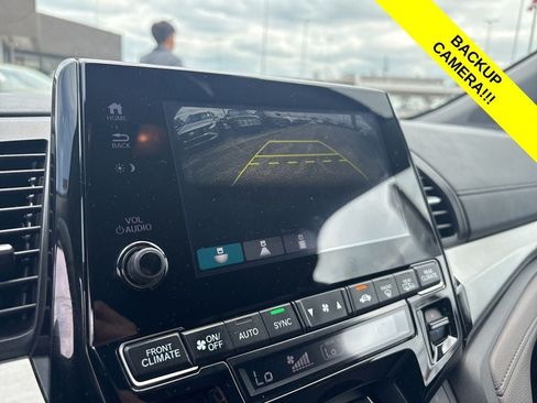 Used 2018 Honda Odyssey EX-L image 2