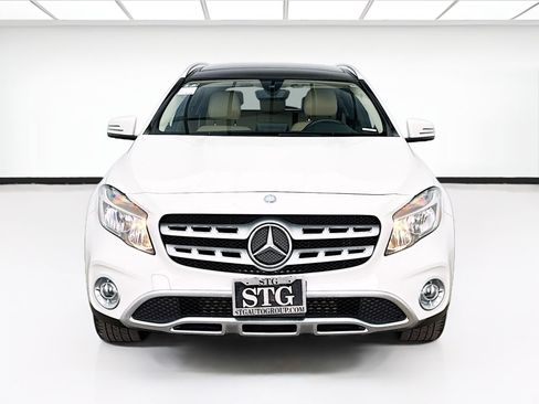 Used 2018 Mercedes-Benz GLA 250 image 2