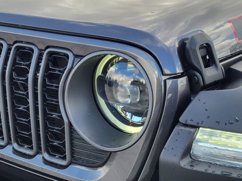 New 2026 Jeep Wrangler Rubicon image 22