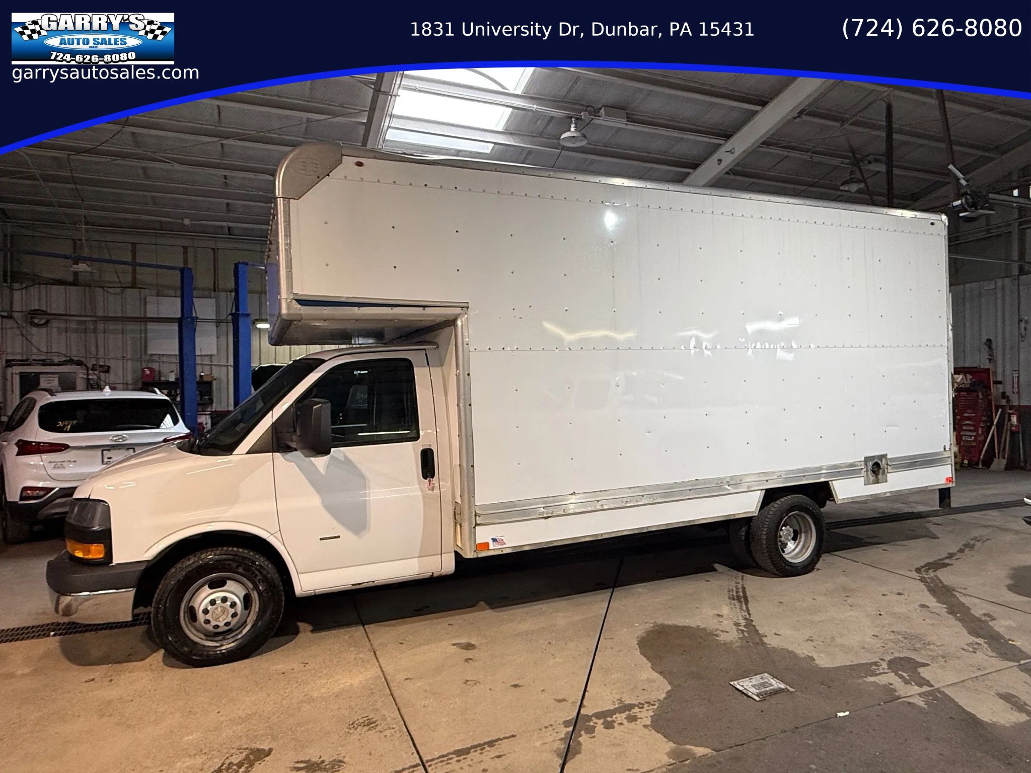 Used 2018 Chevrolet Express 3500 Extended w/ Power Convenience Package RWD image 7