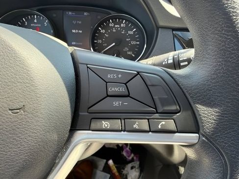 Used 2022 Nissan Rogue Sport S AWD/4WD image 22