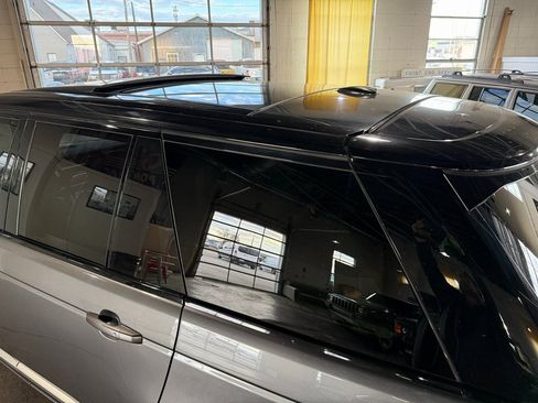 Used 2014 Land Rover Range Rover Supercharged image 32