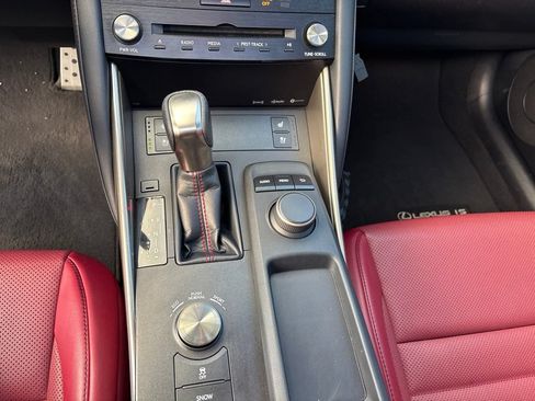Used 2018 Lexus IS 300 F Sport w/ F Sport Package RWD image 16