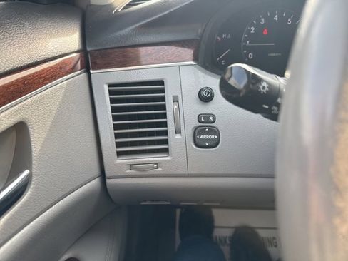 Used 2008 Toyota Avalon XL image 15