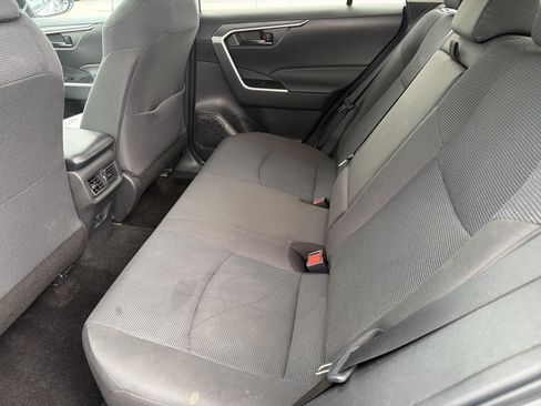Used 2023 Toyota RAV4 LE AWD/4WD image 21