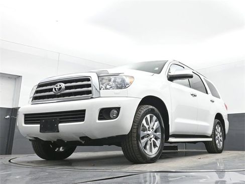 Used 2017 Toyota Sequoia Limited image 51