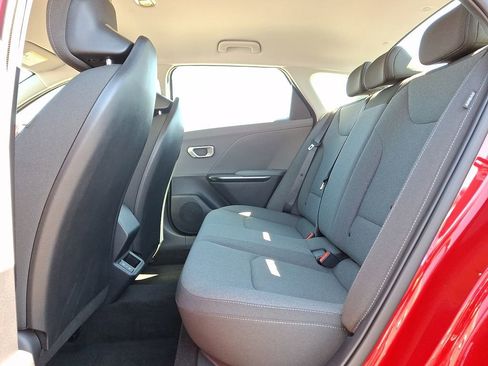 Certified 2025 Kia K4 LXS image 10