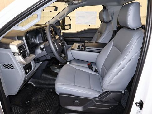 New 2026 Ford F550 4x4 Regular Cab Super Duty image 11