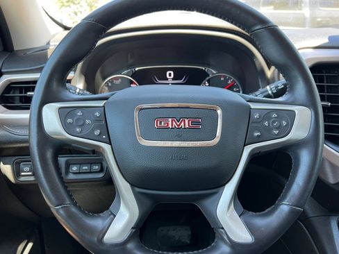 Used 2021 GMC Acadia Denali w/ Denali Ultimate Package AWD/4WD image 27