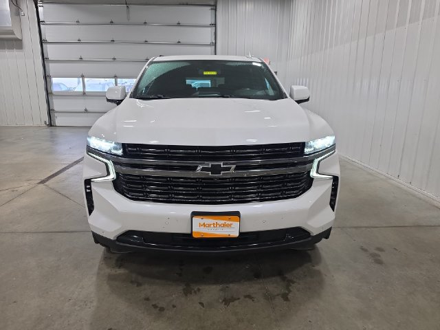 Used 2022 Chevrolet Suburban RST w/ Luxury Package AWD/4WD image 3