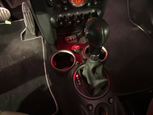 Used 2013 MINI Cooper S w/ Technology Pkg 2 image 11