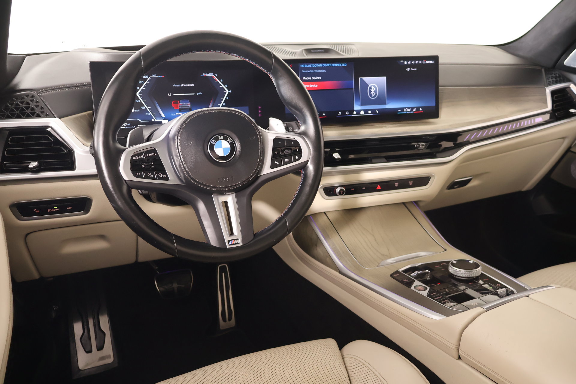 Used 2024 BMW X7 M60i w/ Executive Package AWD/4WD image 2