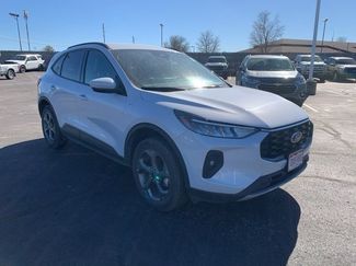 Used 2025 Ford Escape ST-Line Select video 1