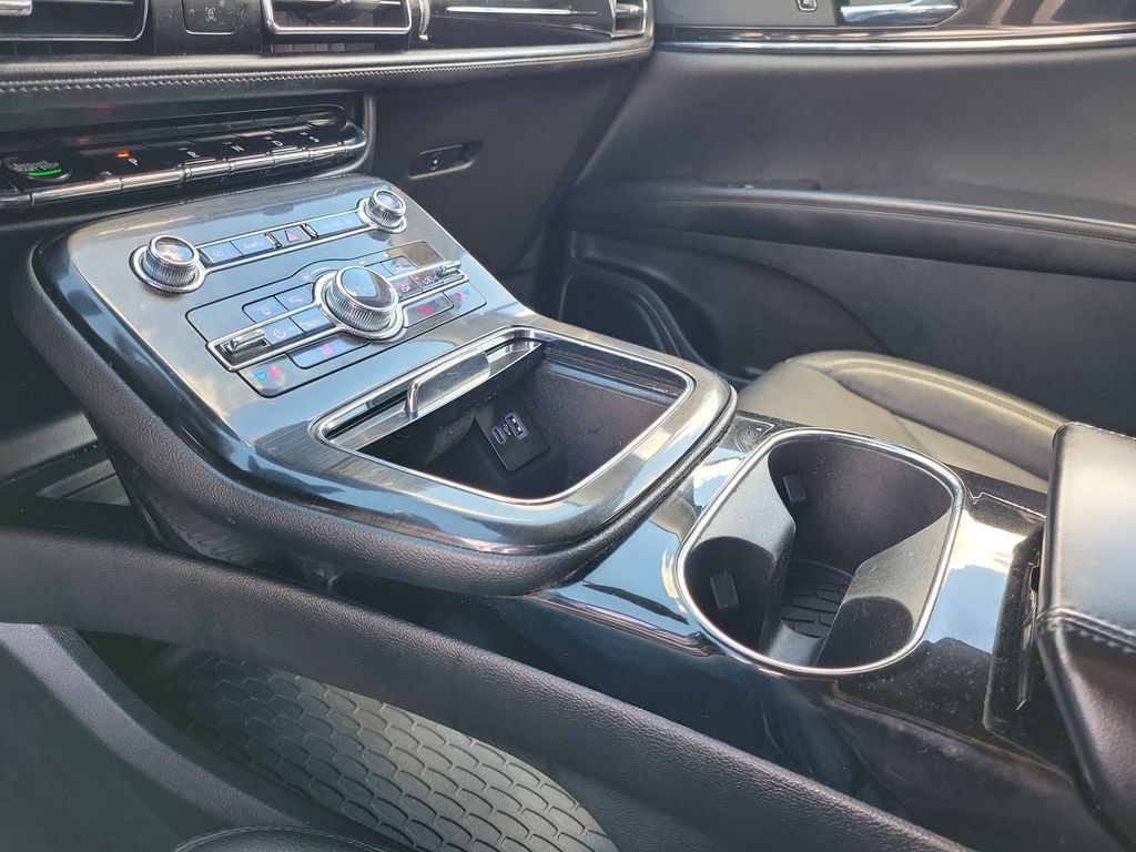 Certified 2023 Lincoln Nautilus FWD w/ Premium Package image 29