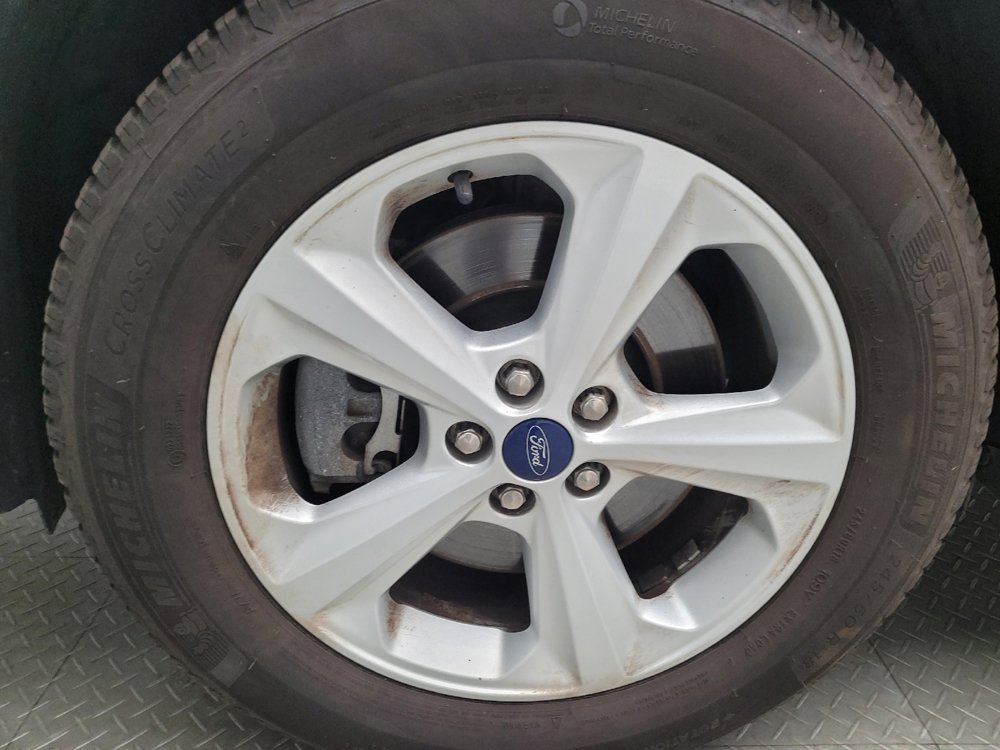 Used 2018 Ford Edge SE AWD/4WD image 31
