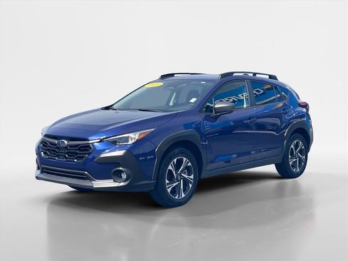 Used 2025 Subaru Crosstrek 2.0i Premium AWD/4WD image 7