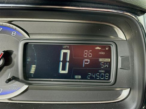 Used 2016 Chevrolet Trax LT w/ LT Convenience Package image 6