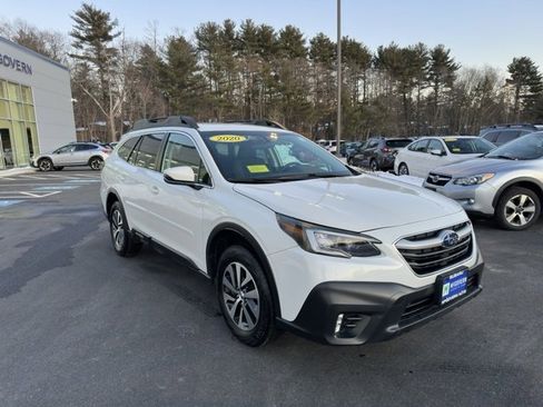 Used 2020 Subaru Outback Premium image 3