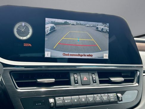 Used 2024 Lexus ES 350 w/ Premium Package FWD image 23