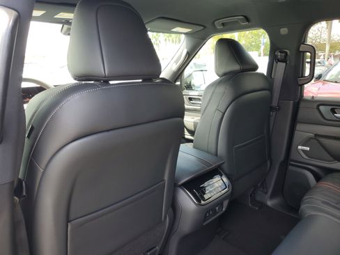 New 2025 Nissan Armada PRO-4X image 13