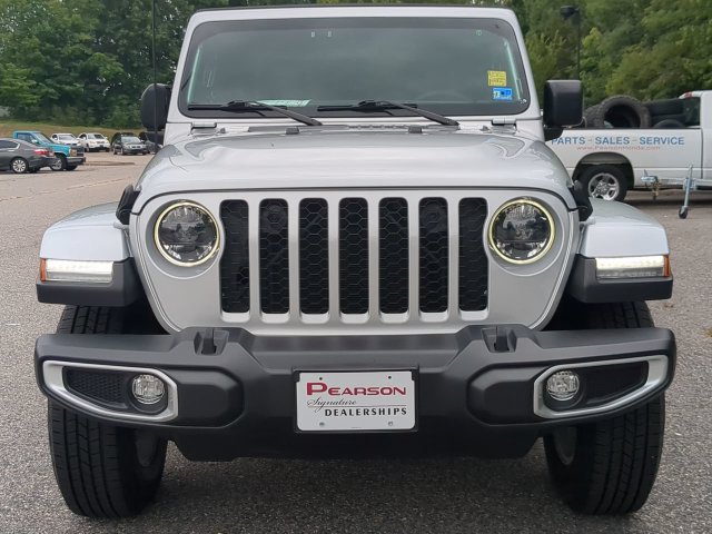 Used 2023 Jeep Gladiator Sport AWD/4WD image 8