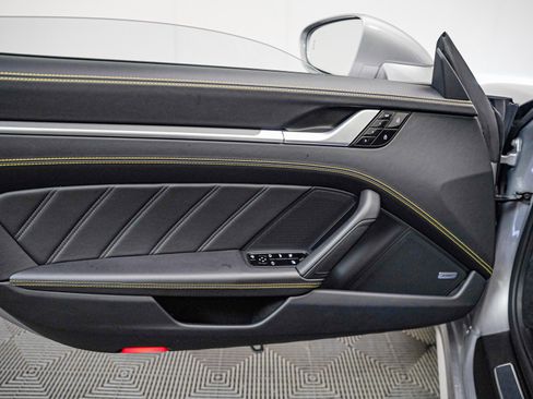 Used 2021 Porsche 911 Turbo S image 26