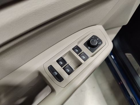 Used 2019 Volkswagen Atlas SEL AWD/4WD image 25