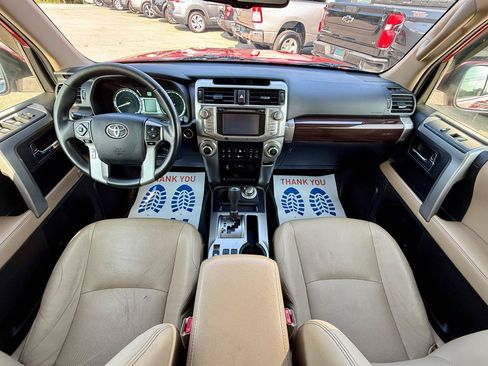 Used 2014 Toyota 4Runner Limited AWD/4WD image 9