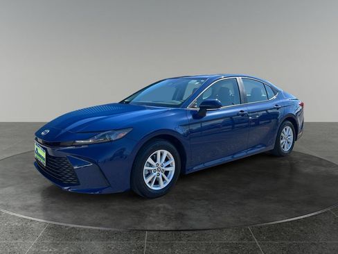 Certified 2025 Toyota Camry LE w/ Convenience Package AWD/4WD image 3