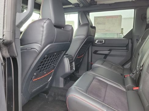 Used 2025 Ford Bronco Big Bend w/ Black Diamond Package AWD/4WD image 11