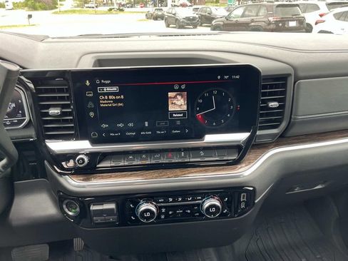 Used 2024 GMC Sierra 1500 Elevation AWD/4WD image 12