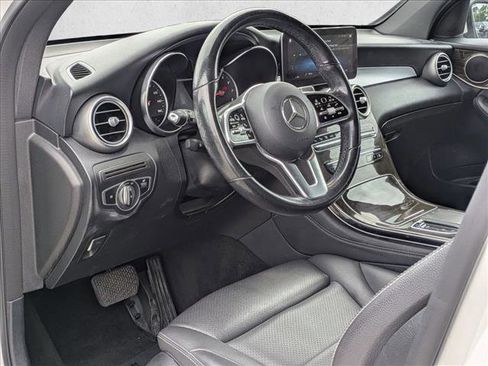 Used 2020 Mercedes-Benz GLC 300 image 9