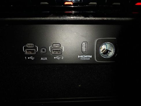 Used 2022 Jeep Grand Cherokee L Limited w/ Black Appearance Package RWD image 25