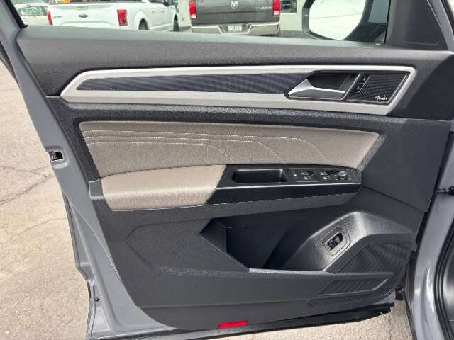 Used 2021 Volkswagen Atlas Cross Sport SEL Premium AWD/4WD image 10