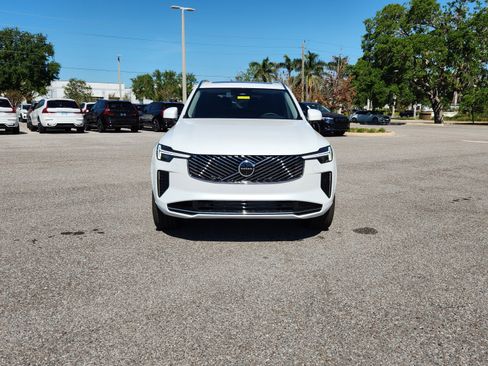 New 2025 Volvo XC90 T8 Plus w/ Protection Package image 2