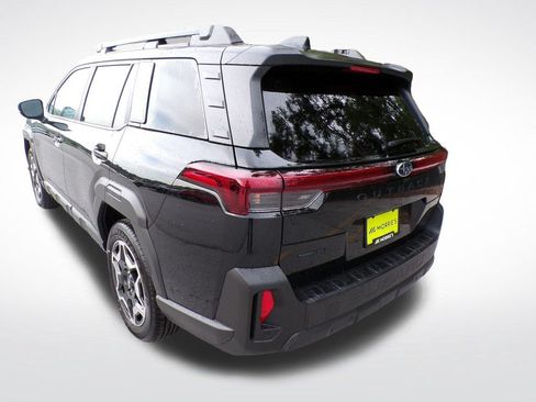 New 2026 Subaru Outback Touring AWD/4WD image 4