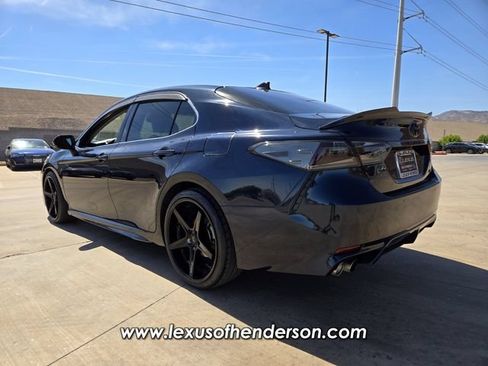 Used 2019 Toyota Camry XSE w/ Driver Assist Package FWD image 4