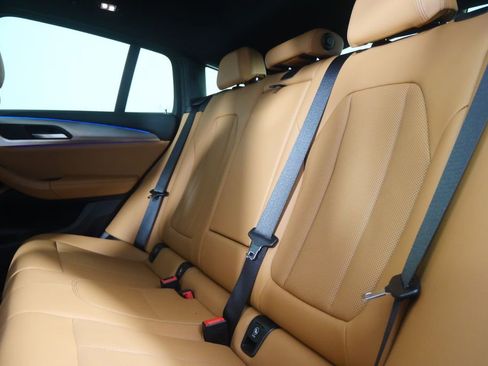 Certified 2025 BMW X4 xDrive30i image 15