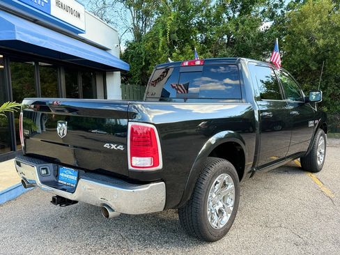 Used 2017 RAM 1500 Laramie w/ Convenience Group AWD/4WD image 14