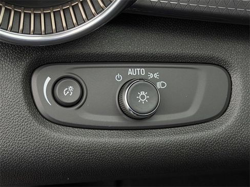 New 2026 Chevrolet Trax ACTIV w/ Driver Confidence Package image 18