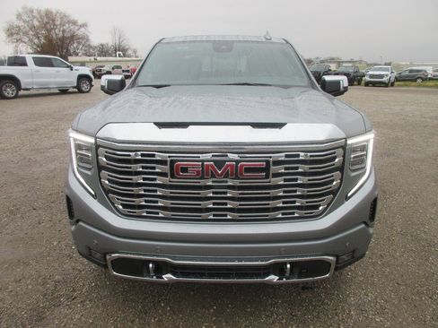 New 2026 GMC Sierra 1500 Denali image 12