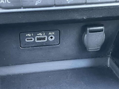 Used 2024 Nissan Altima 2.5 SV image 28