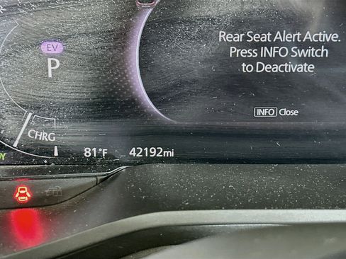 Used 2024 MAZDA CX-90 Plug-In Hybrid w/ Preferred AWD/4WD image 19