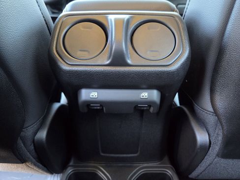 New 2026 Jeep Gladiator Sport image 16