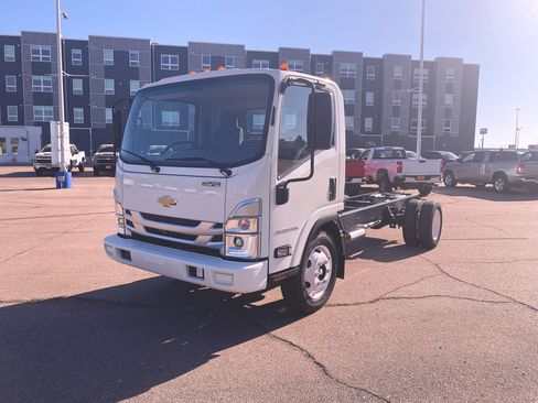 New 2024 Chevrolet Express 3500 w/ Power Convenience Package image 1